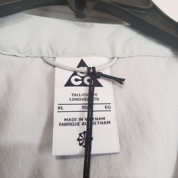 Nike ACG Buttles Vest Light Silver Hiking Adult Unisex XL-Tall DN3919-034 - Picture 4 of 5